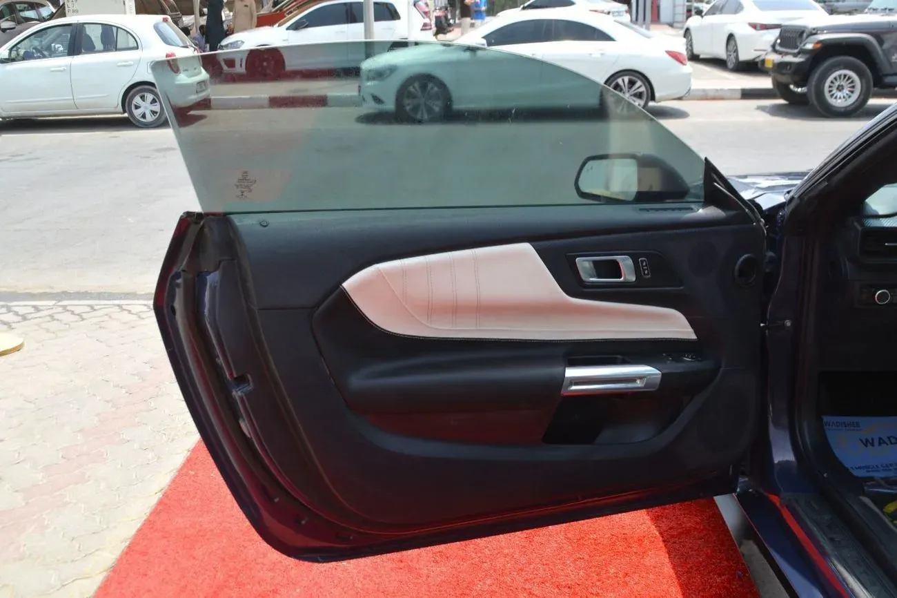Ford Mustang 2024