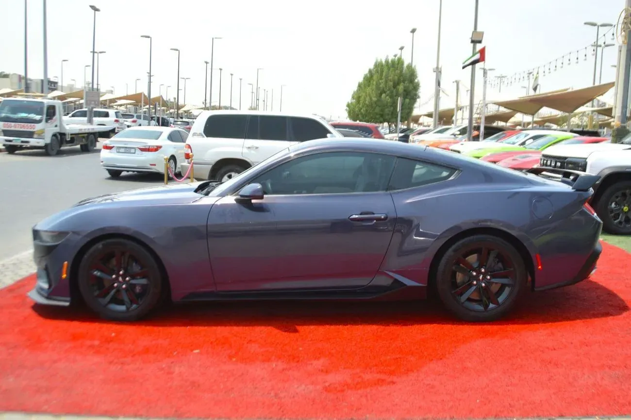 Ford Mustang 2024