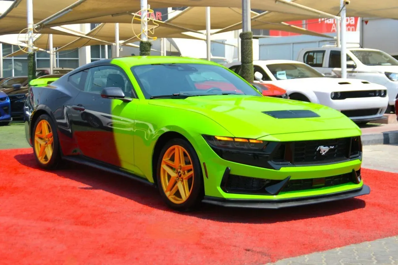 Ford Mustang 2024
