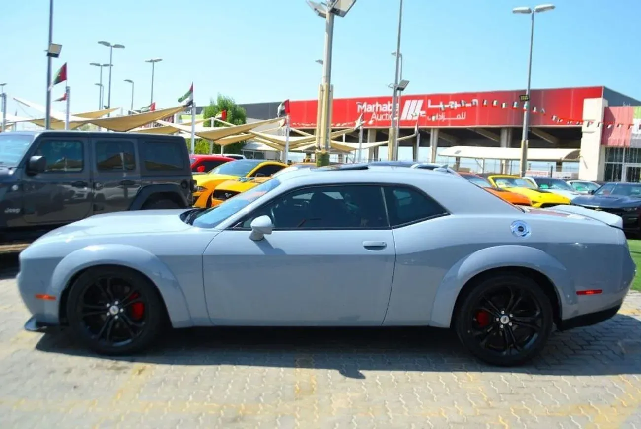 Dodge Challenger