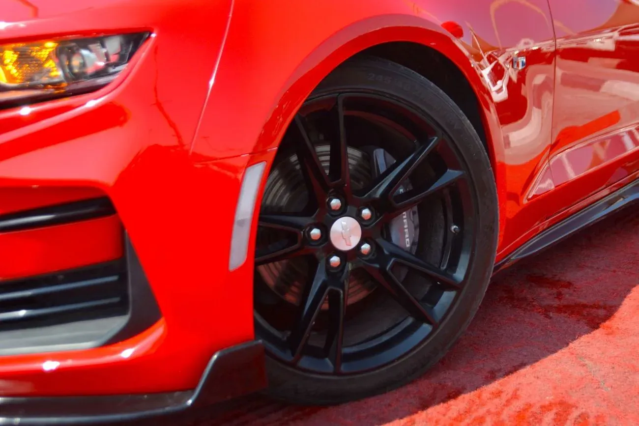 Chevrolet Camaro 2021