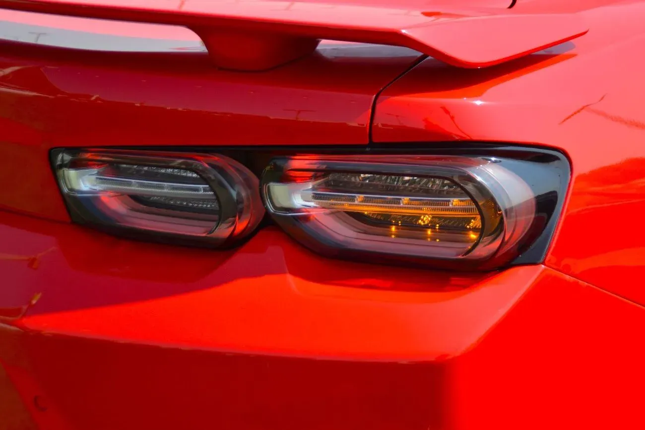Chevrolet Camaro 2021