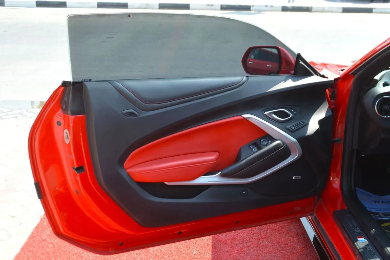 Chevrolet Camaro 2021