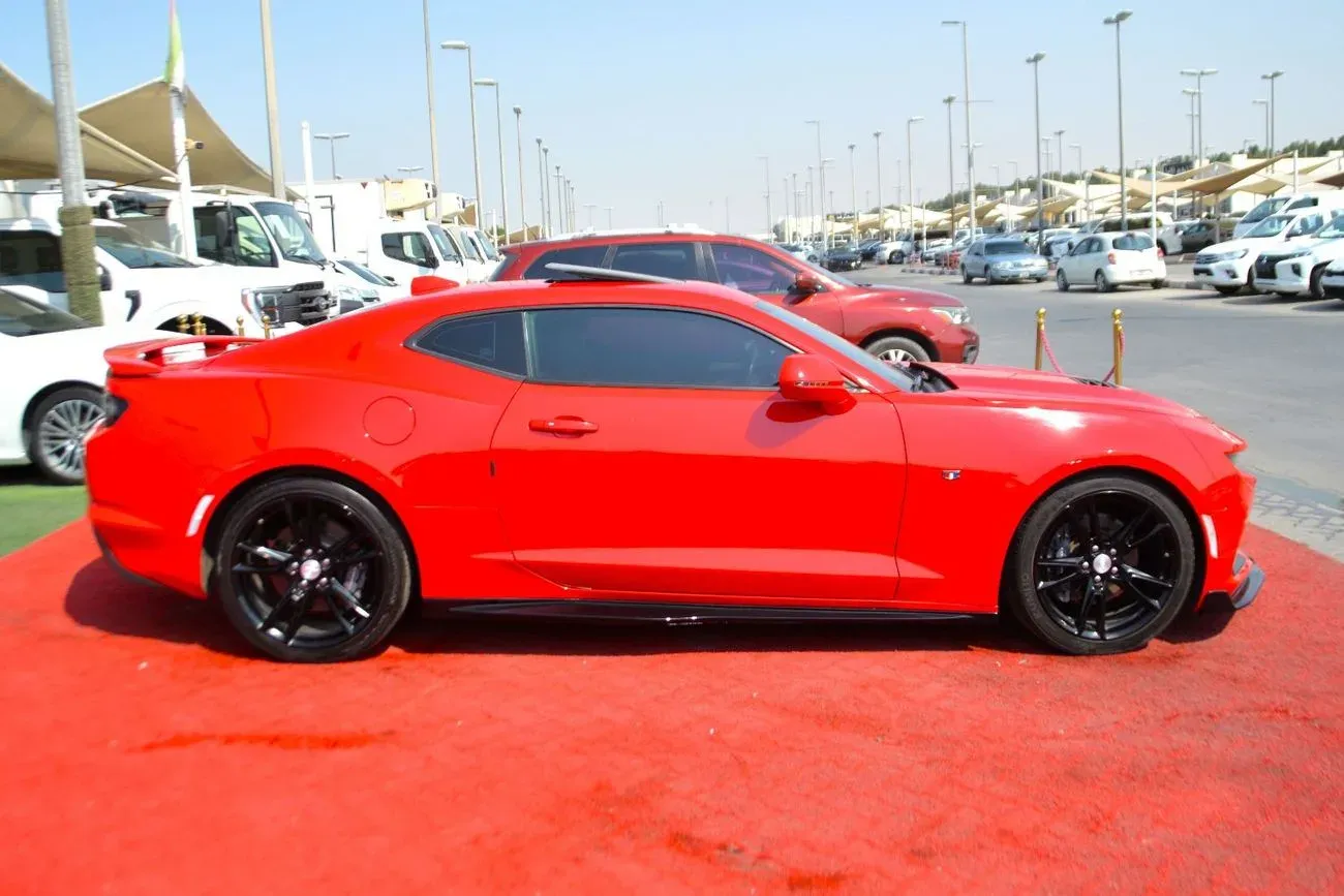 Chevrolet Camaro 2021