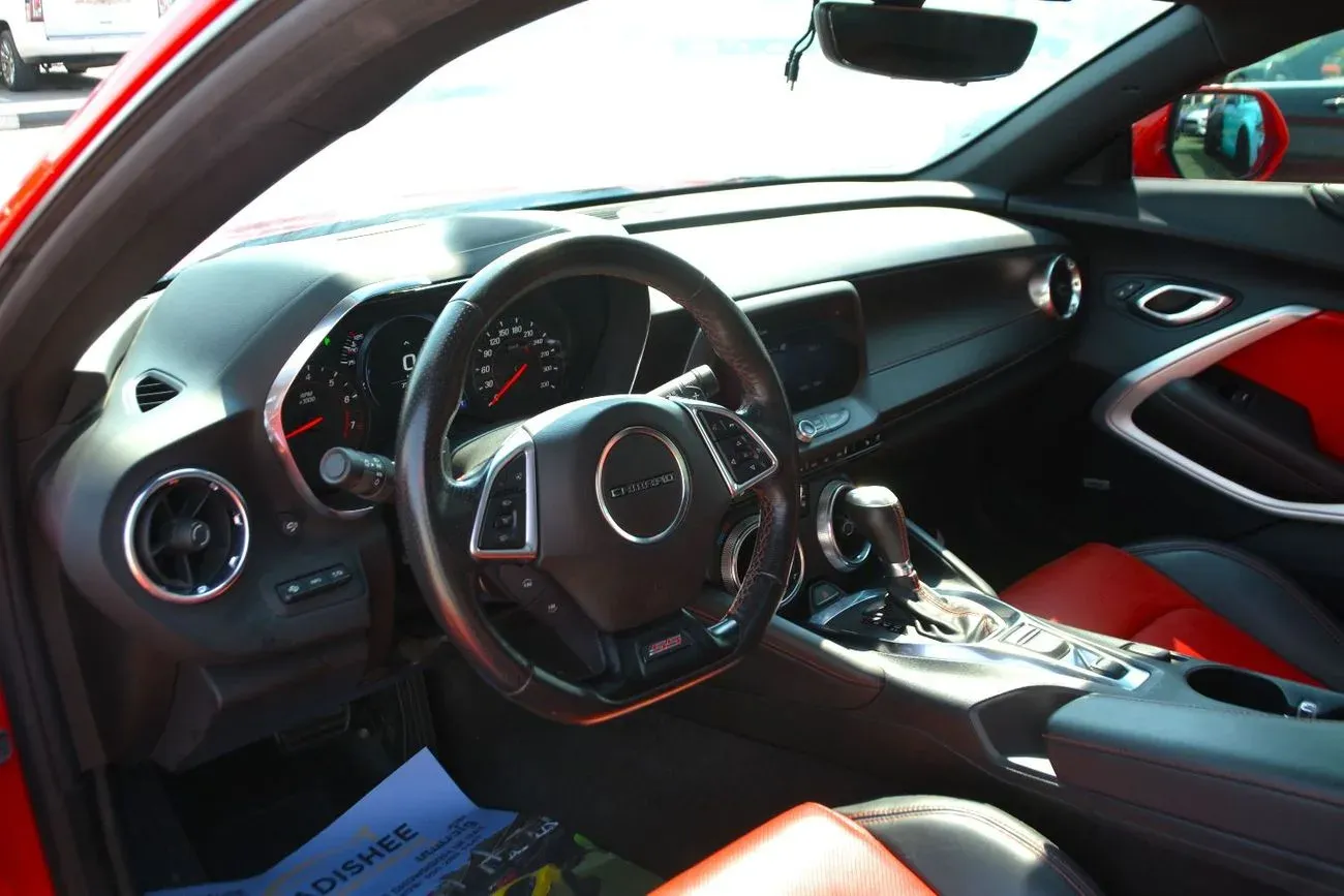 Chevrolet Camaro 2021
