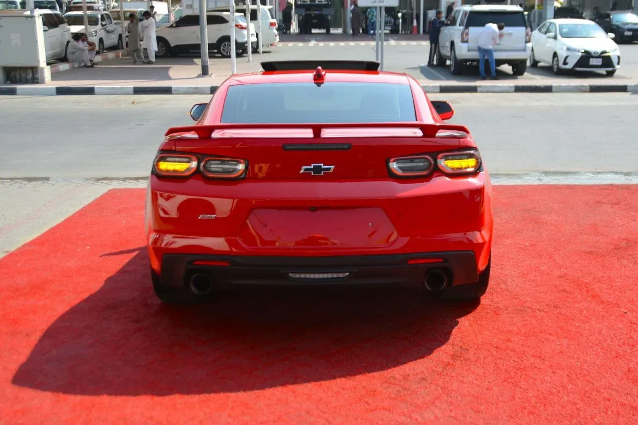 Chevrolet Camaro 2021