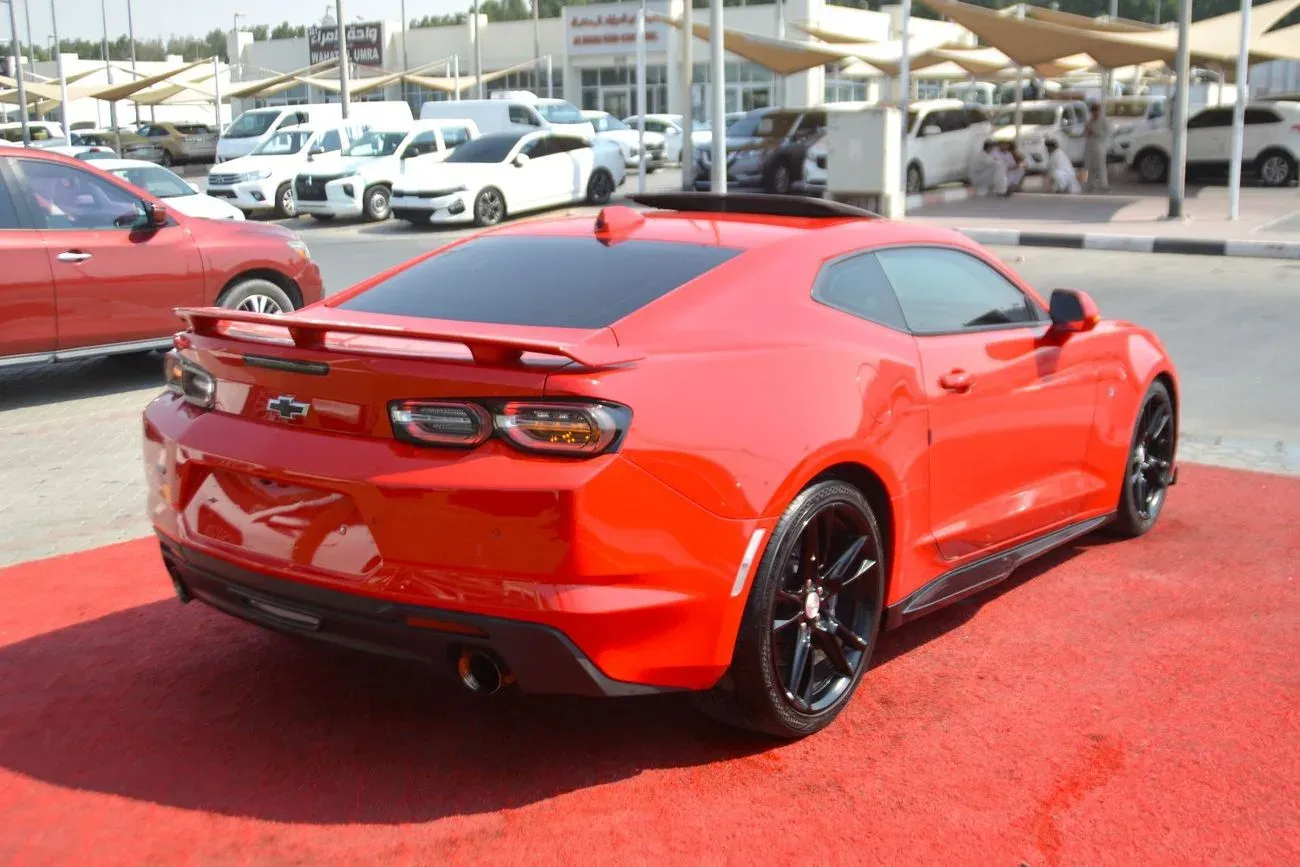 Chevrolet Camaro 2021