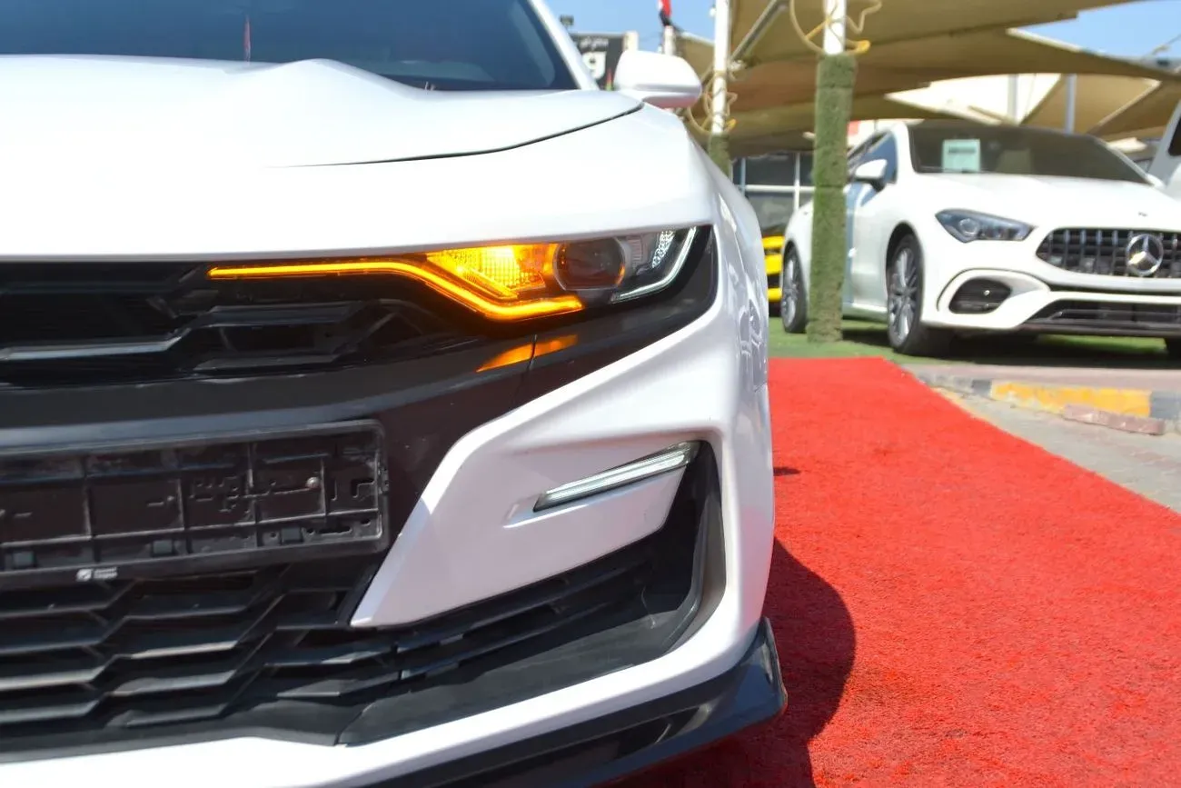 Chevrolet Camaro 2020