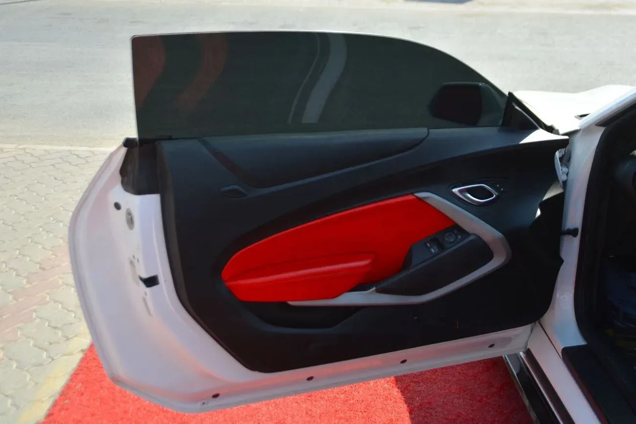 Chevrolet Camaro 2020