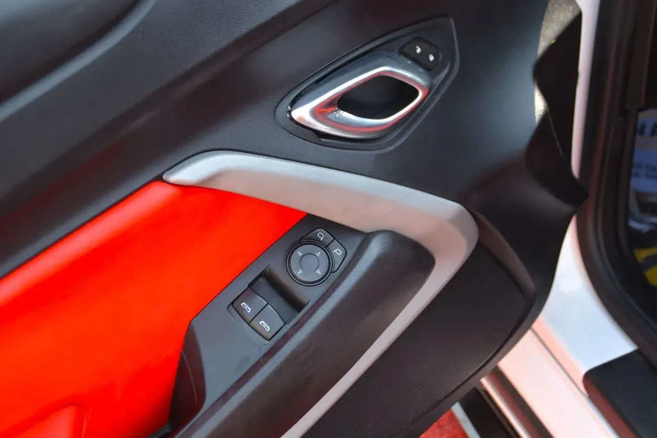 Chevrolet Camaro 2020