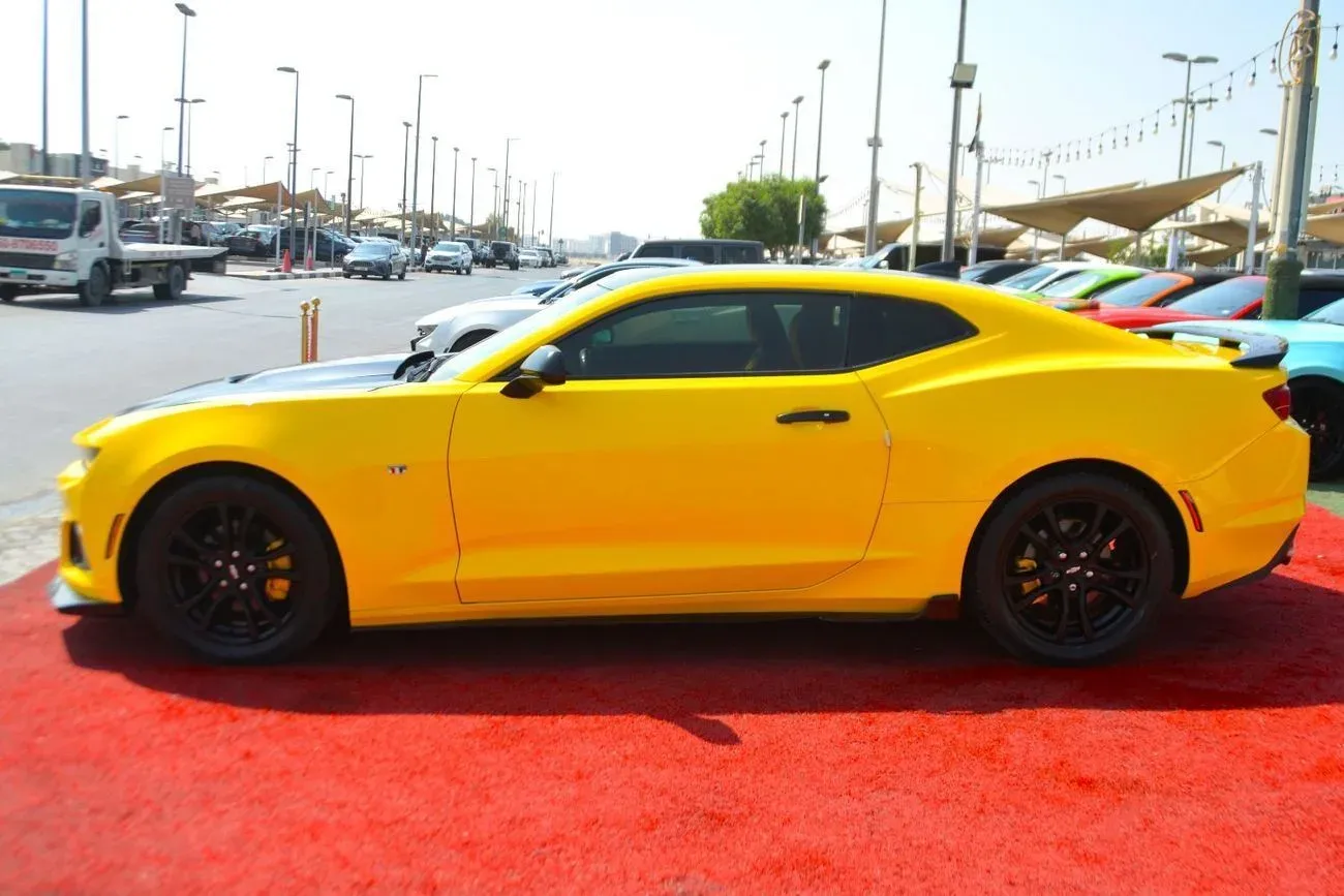 Chevrolet Camaro 2020