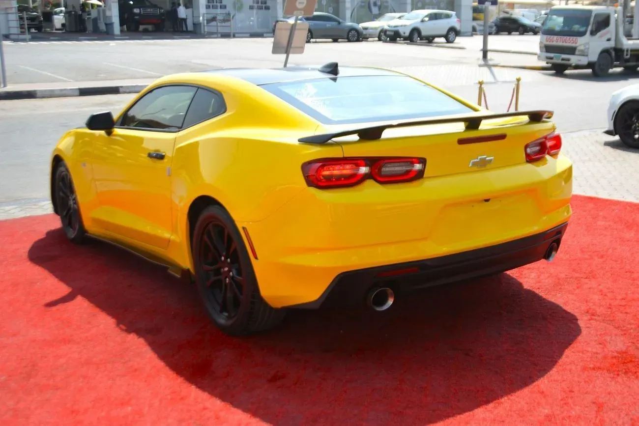 Chevrolet Camaro 2020