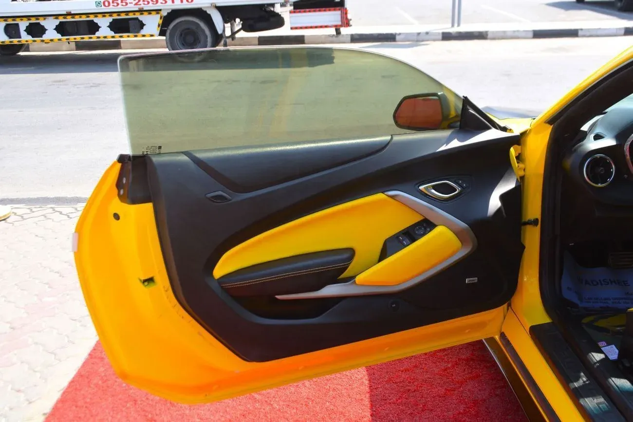 Chevrolet Camaro 2020