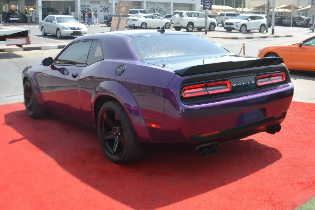 Dodge Challenger 2019