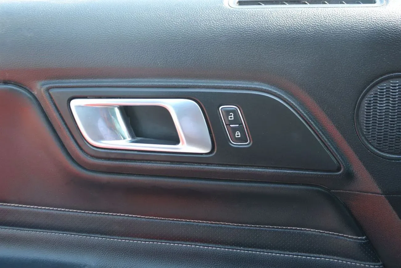 Ford Mustang 2021
