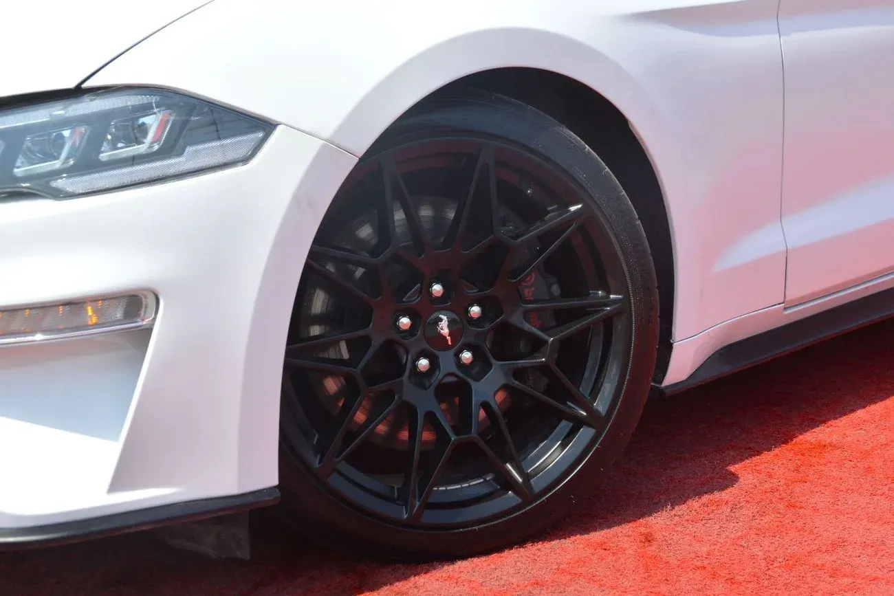 Ford Mustang 2021