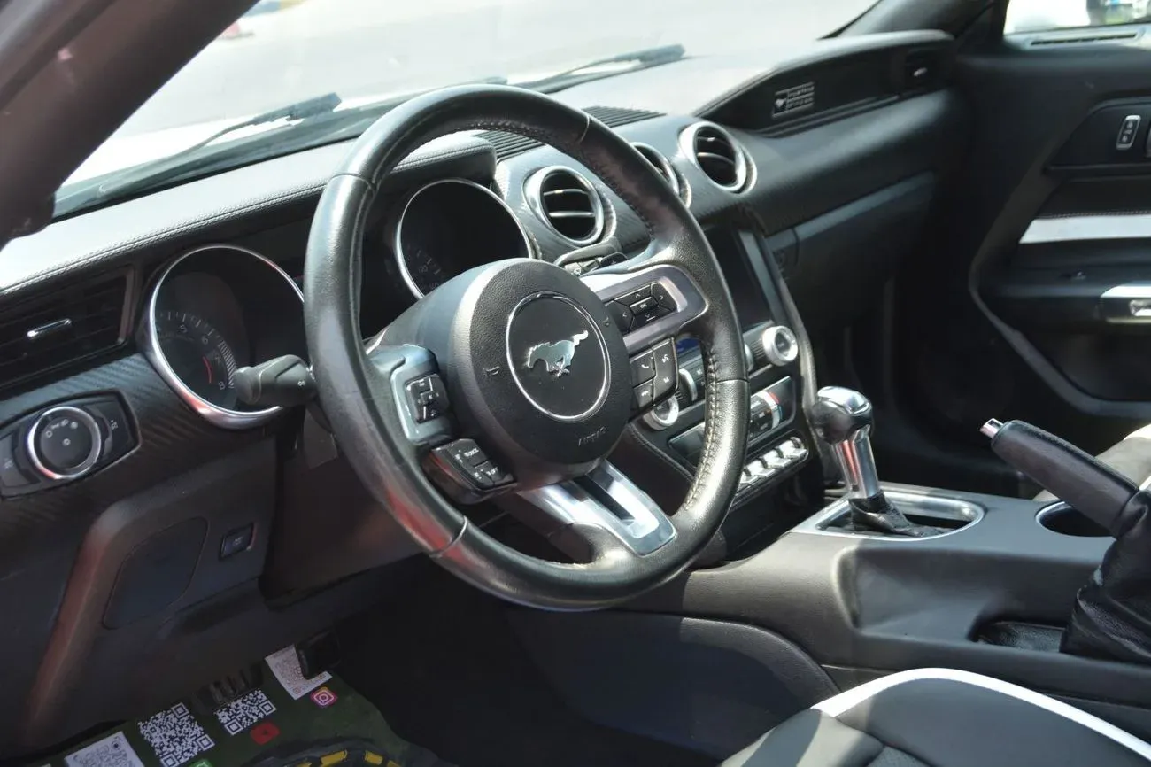 Ford Mustang 2020