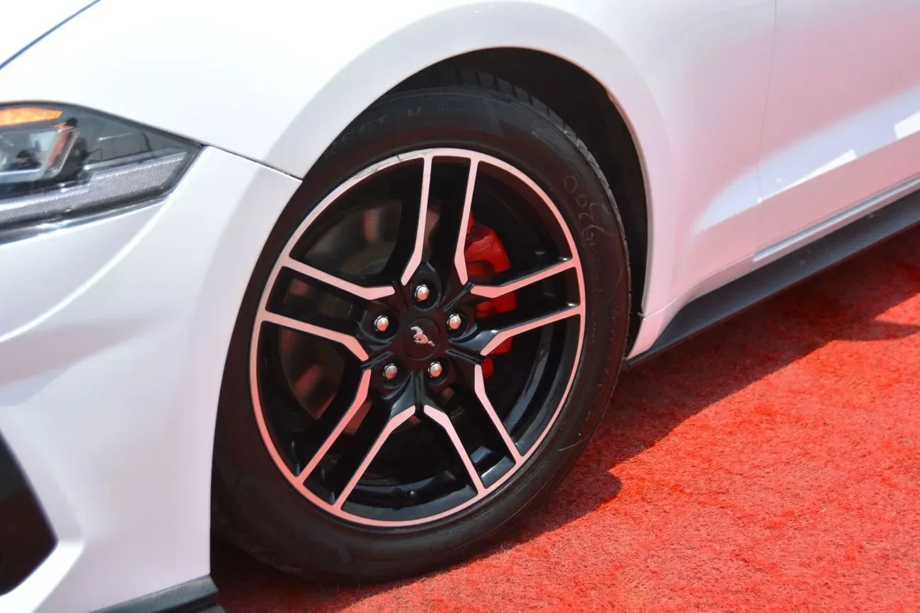 Ford Mustang 2020