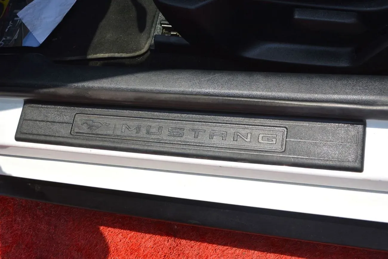 Ford Mustang 2020