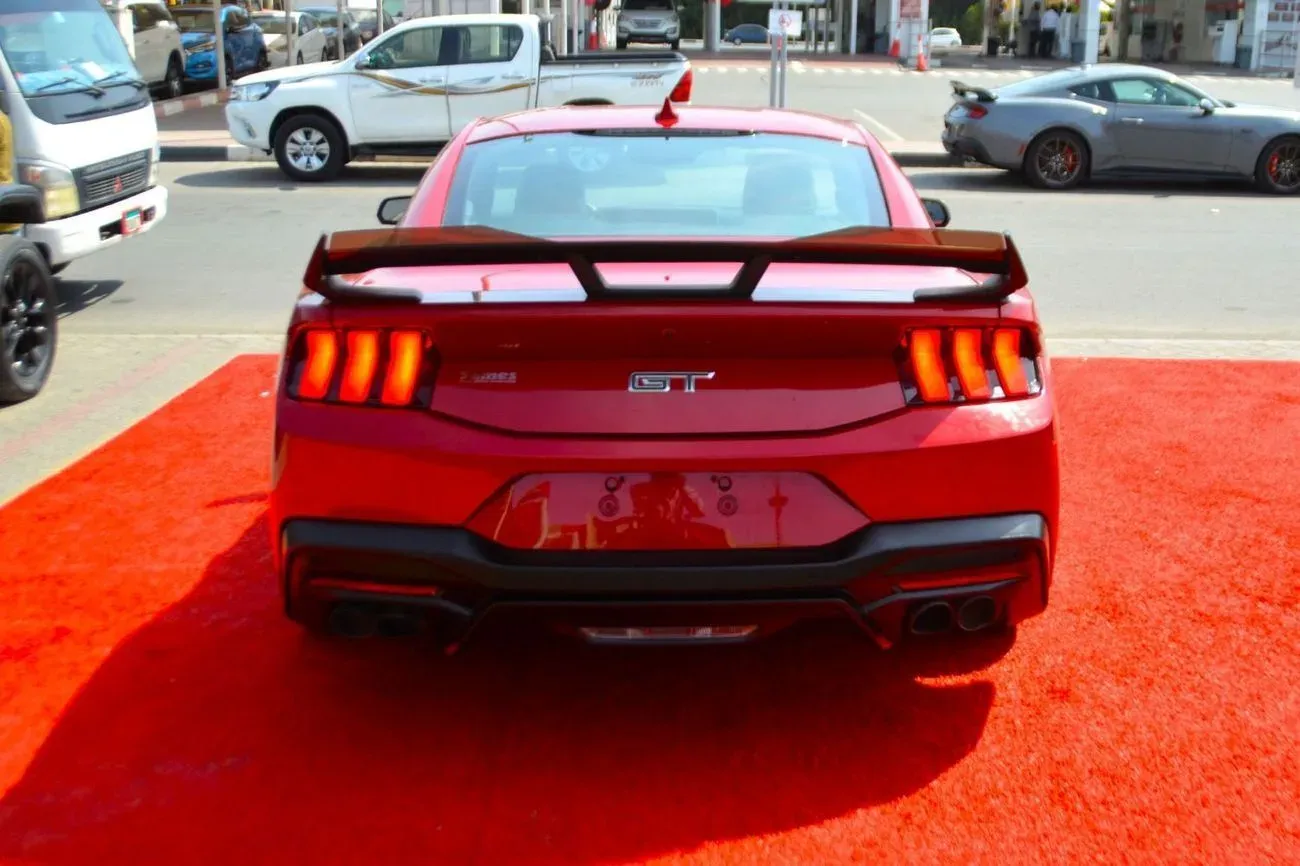 Ford Mustang 2024