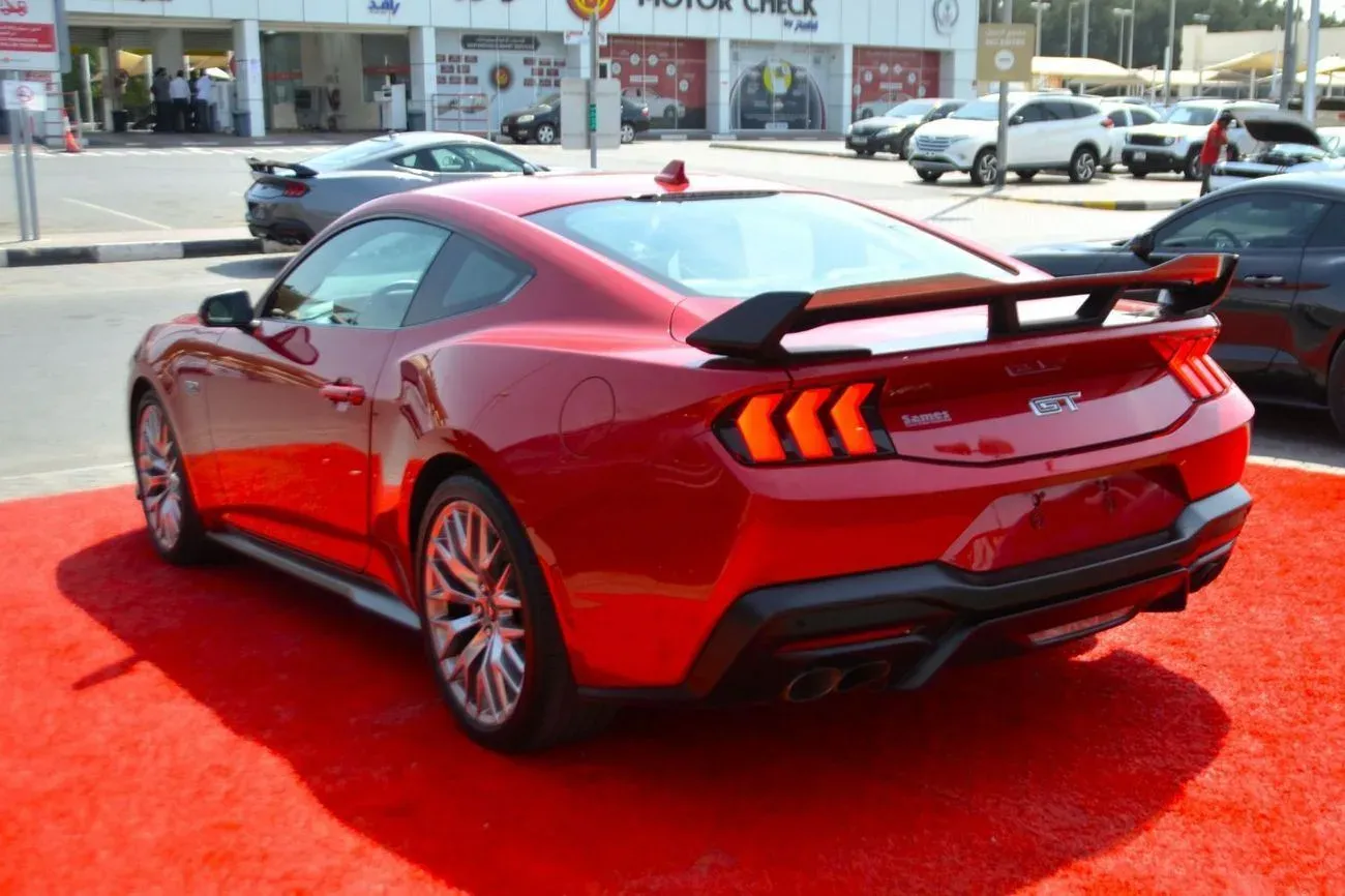 Ford Mustang 2024