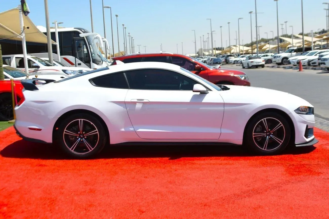 Ford Mustang 2024