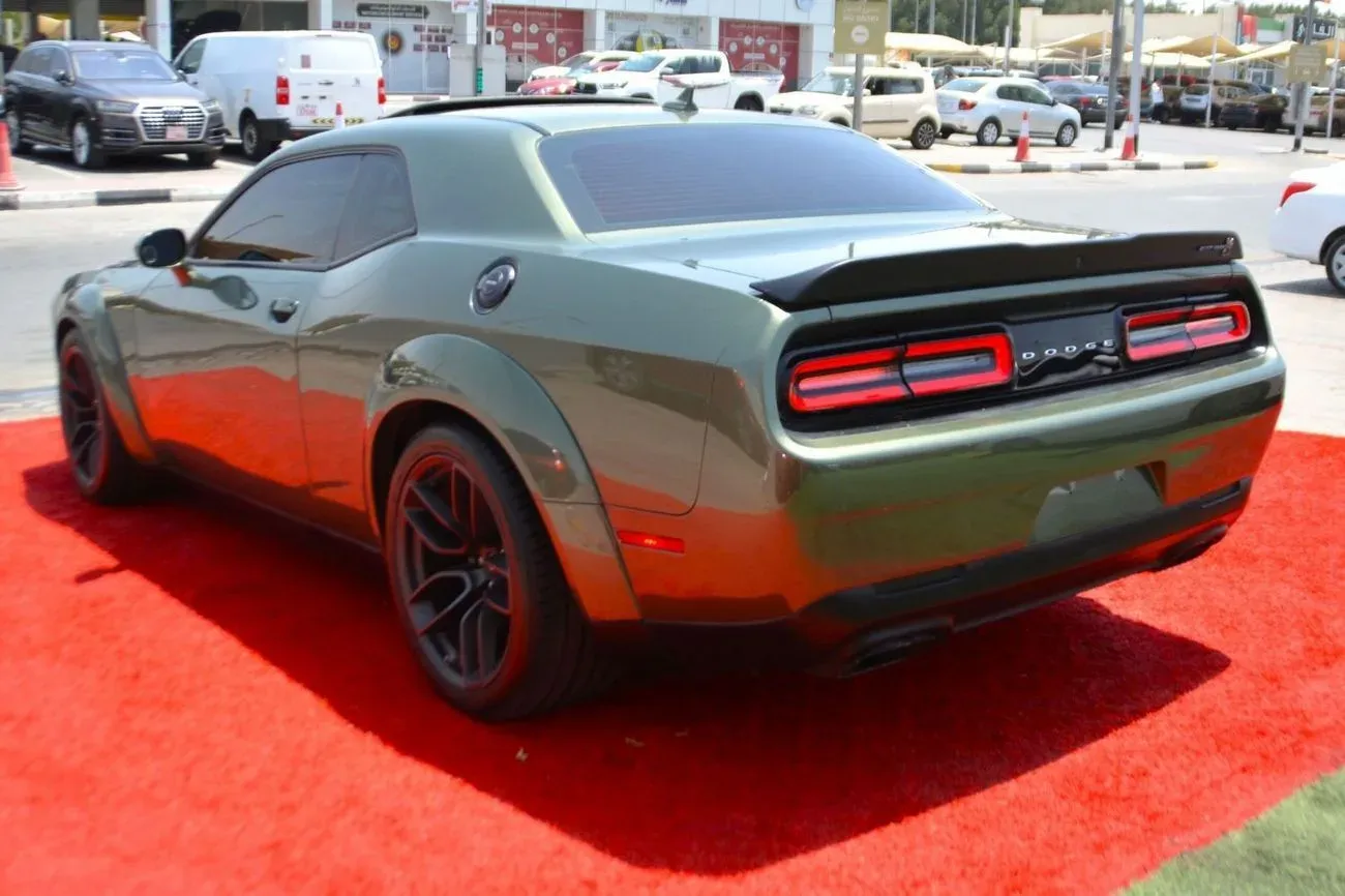 Dodge Challenger 2021