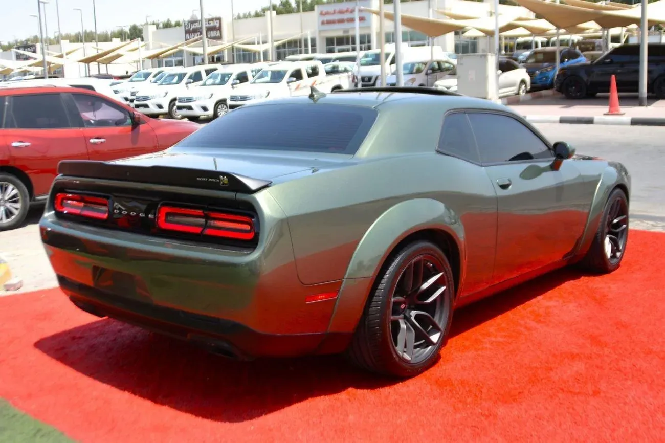 Dodge Challenger 2021