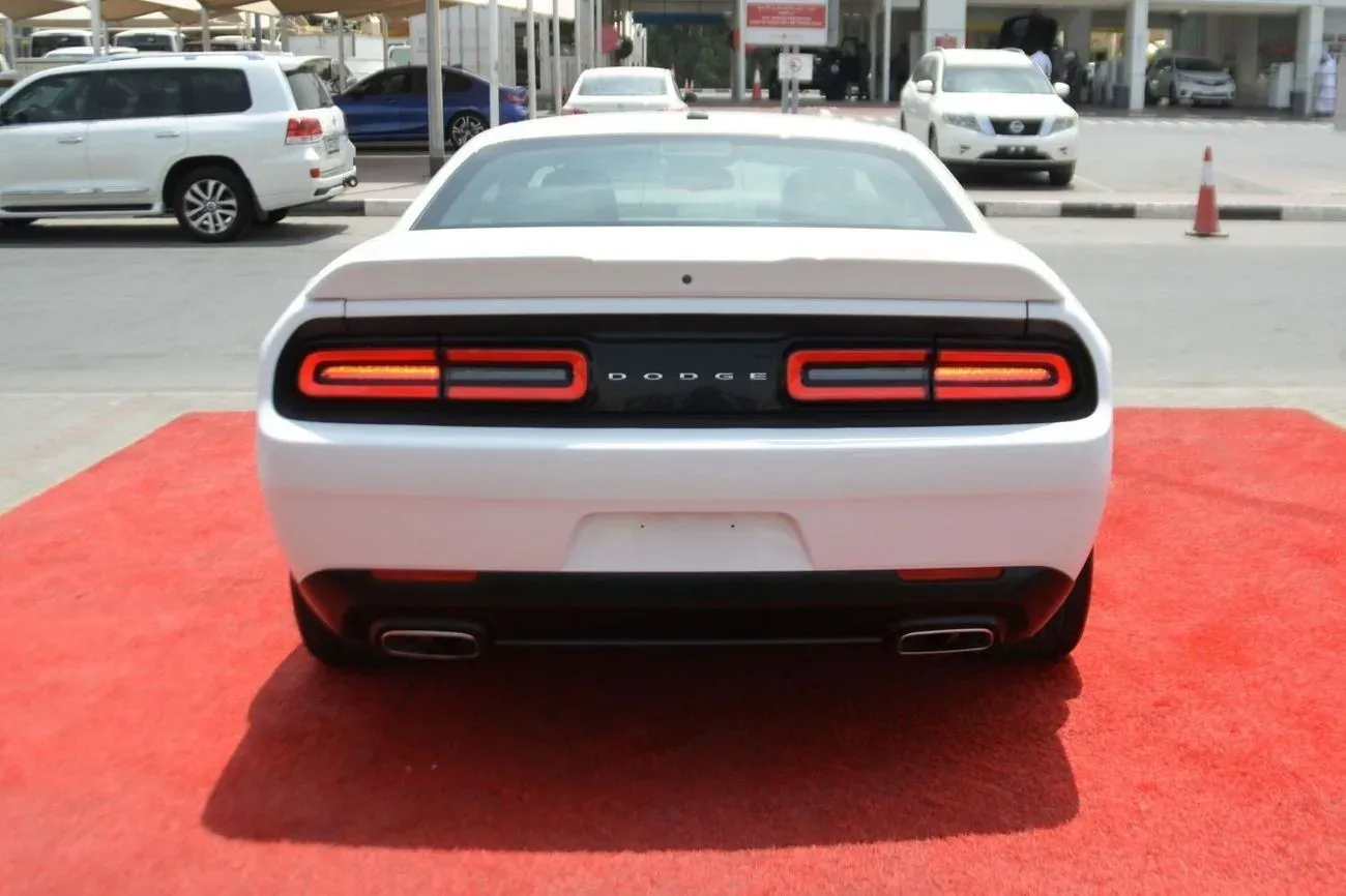 Dodge Challenger 2021