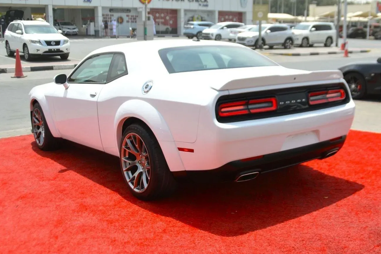 Dodge Challenger 2021