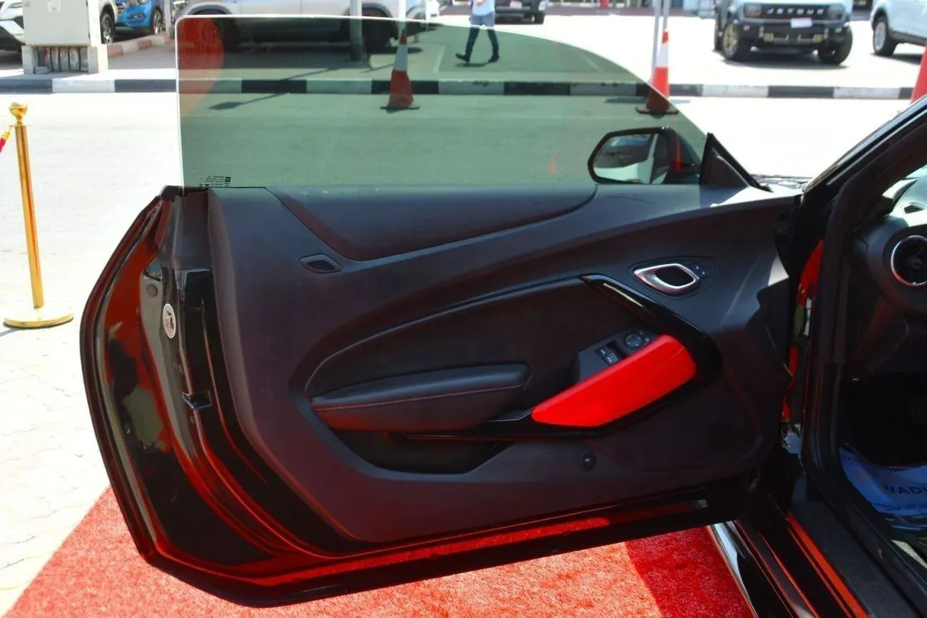 Chevrolet Camaro 2023