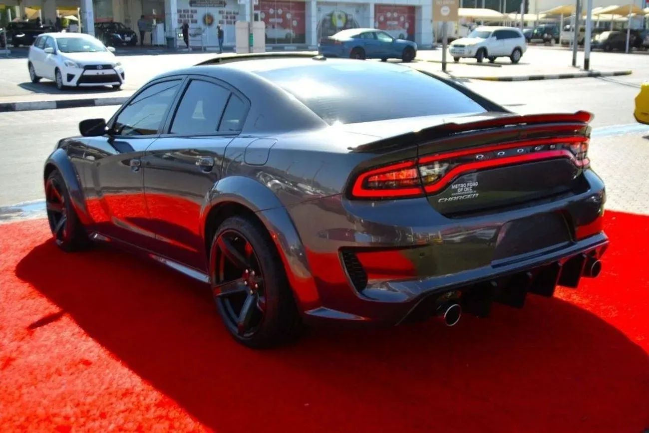 Dodge Charger 2021