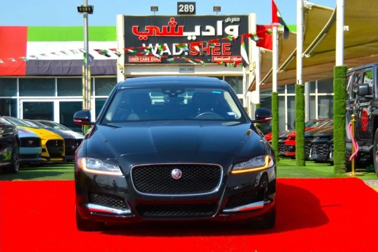 Jaguar XF 2020