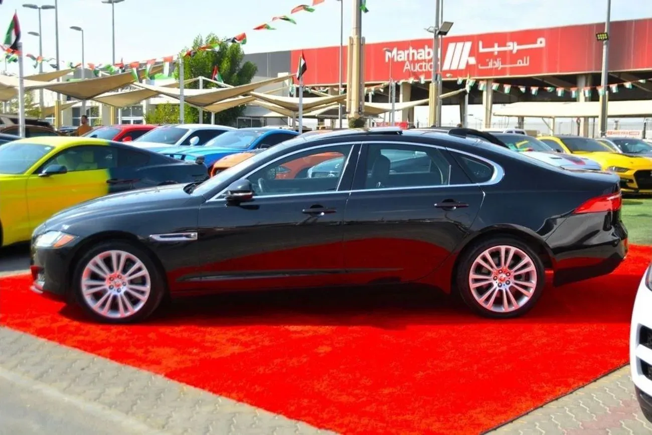 Jaguar XF 2020