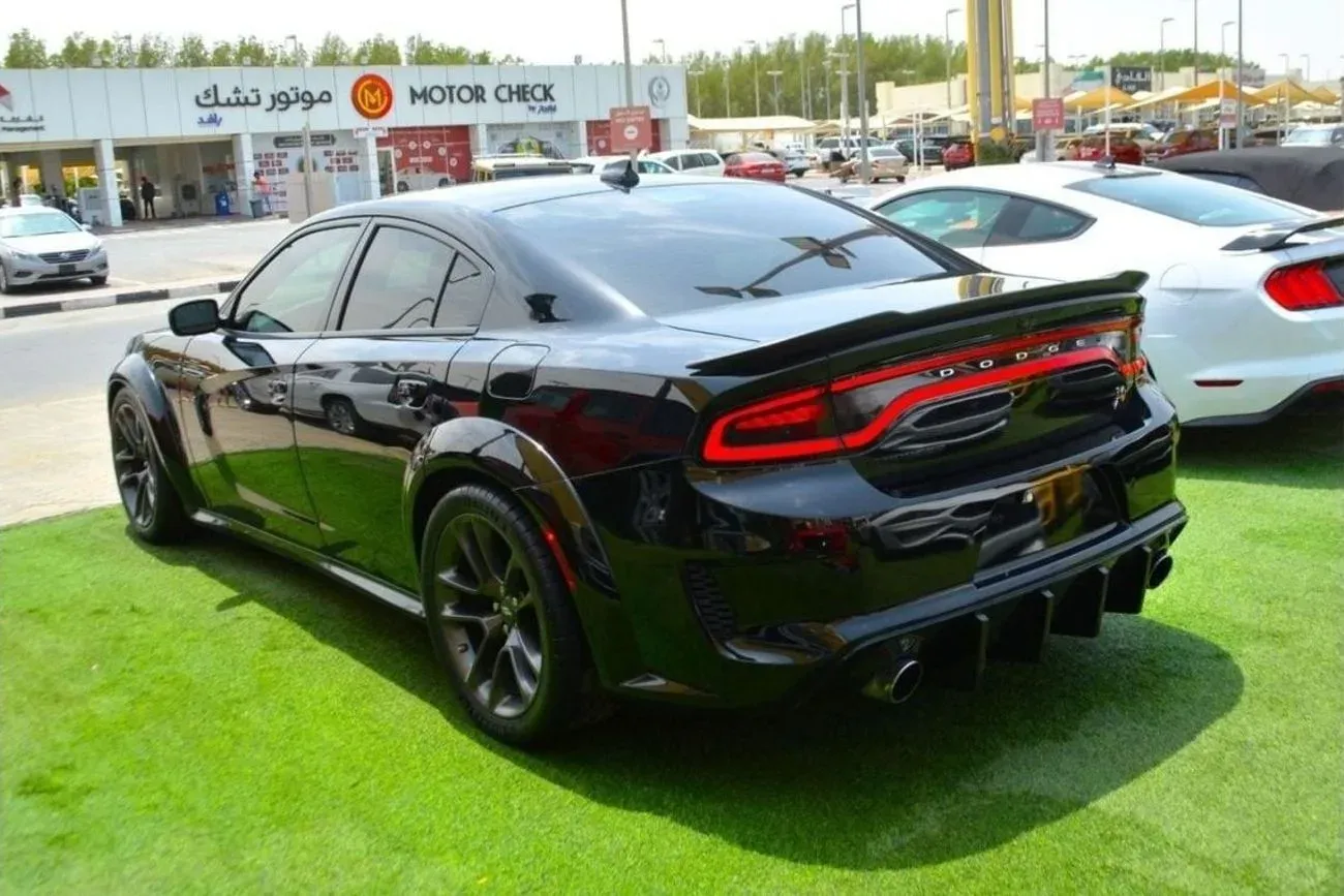 Dodge Charger 2020