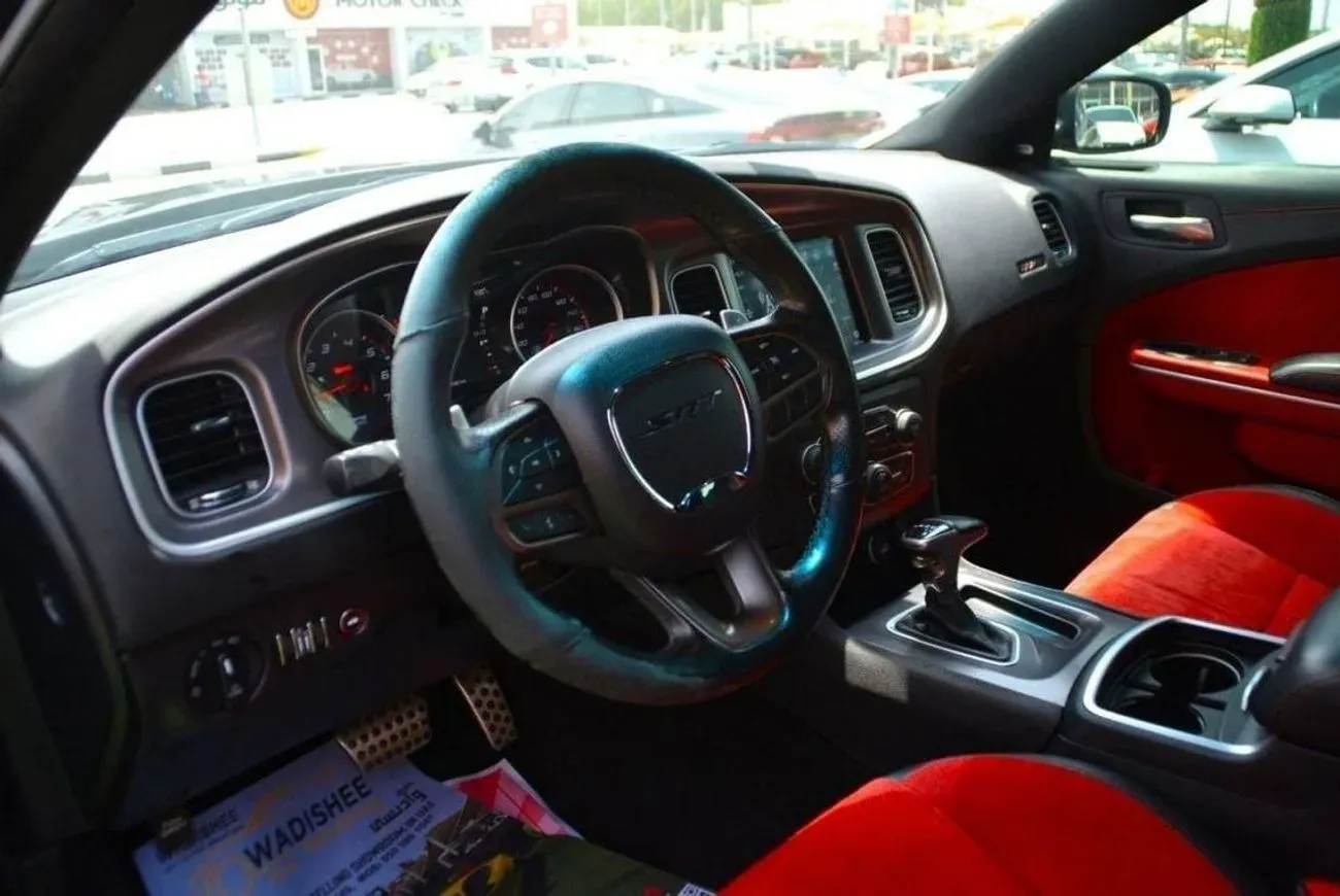 Dodge Charger 2020