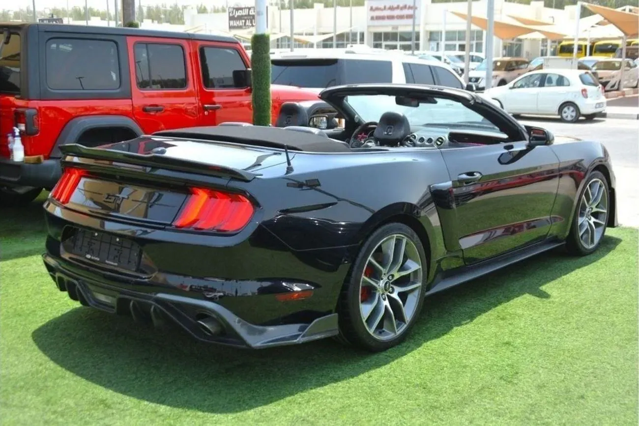 Ford Mustang 2019