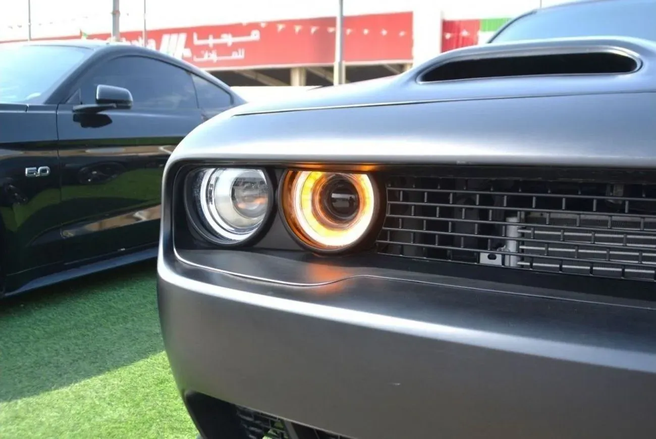 Dodge Challenger 2020