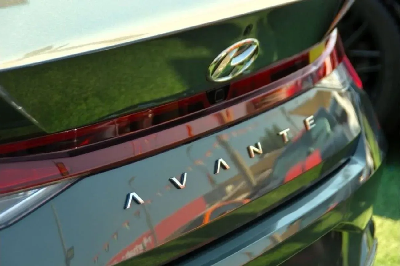 Hyundai Elantra 2021