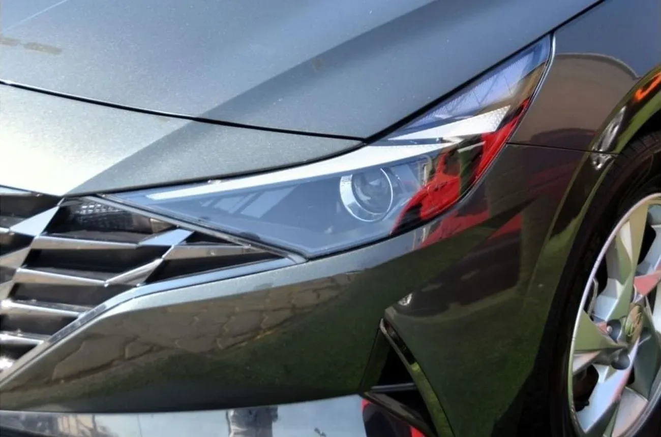 Hyundai Elantra 2021