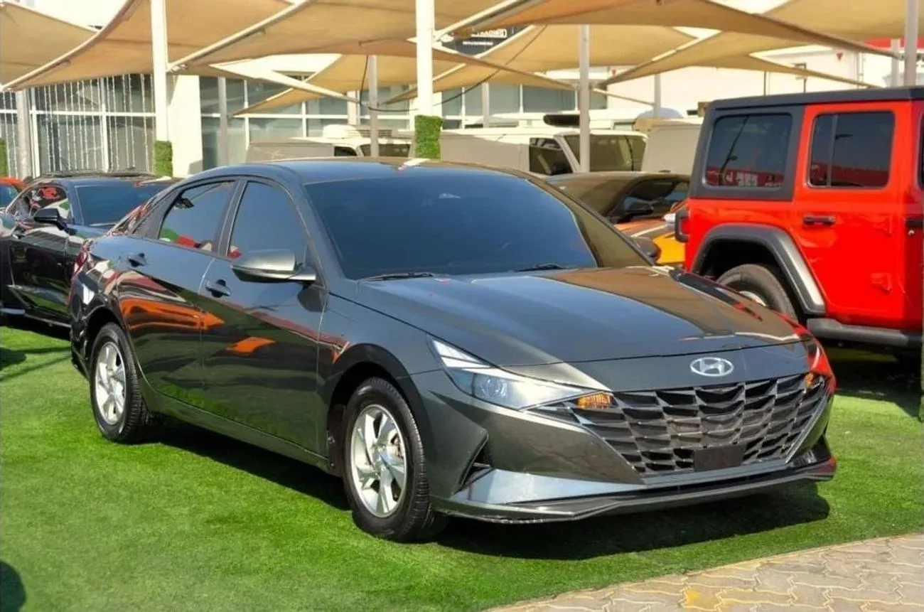 Hyundai Elantra 2021