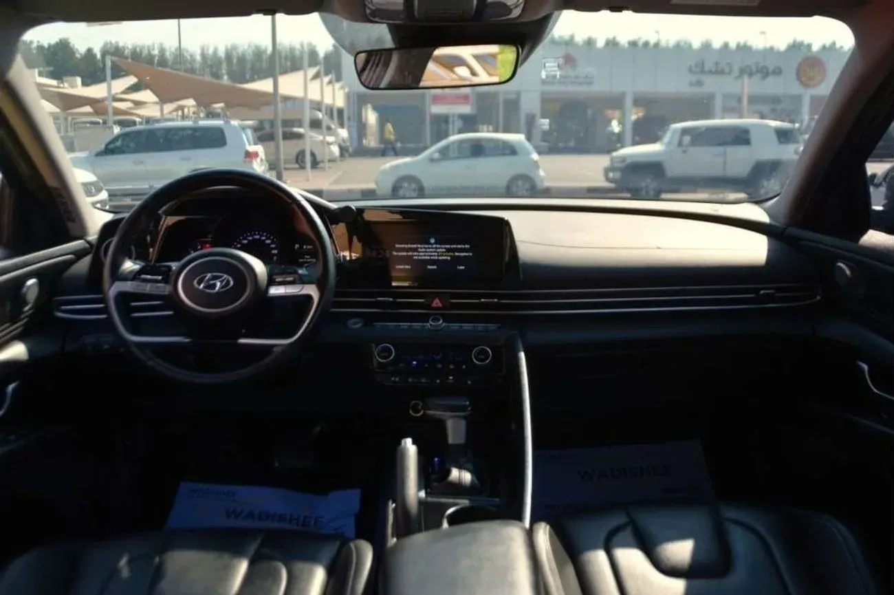 Hyundai Elantra 2021