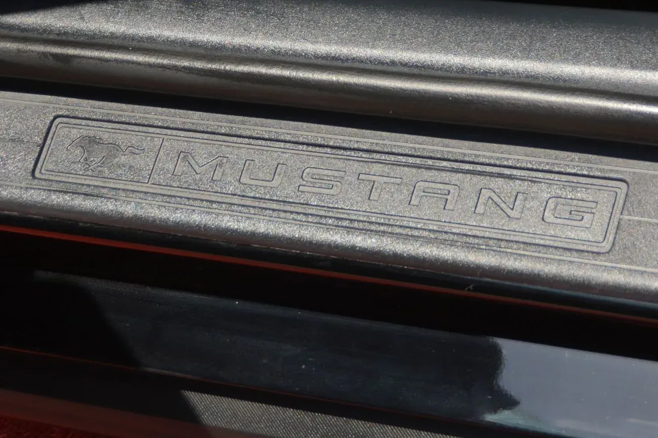 Ford Mustang 2024