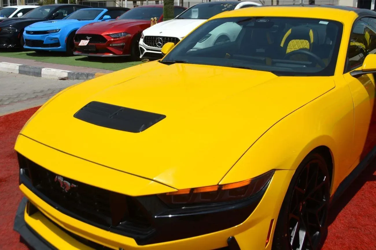 Ford Mustang 2024