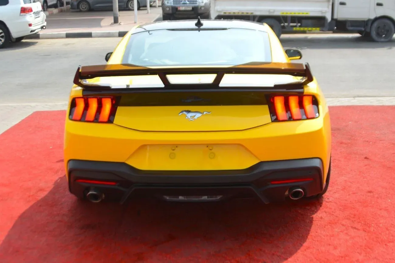 Ford Mustang 2024