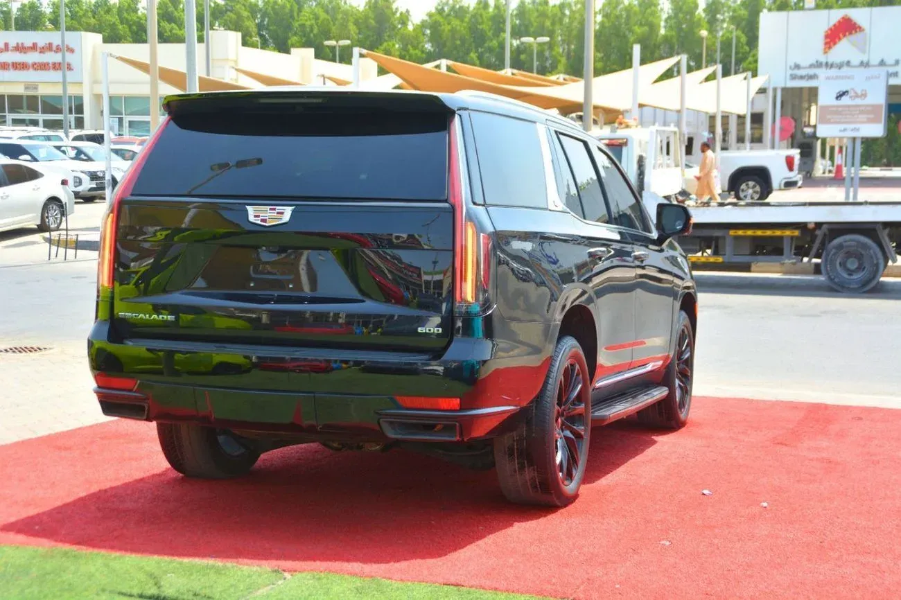 Cadillac Escalade 2022