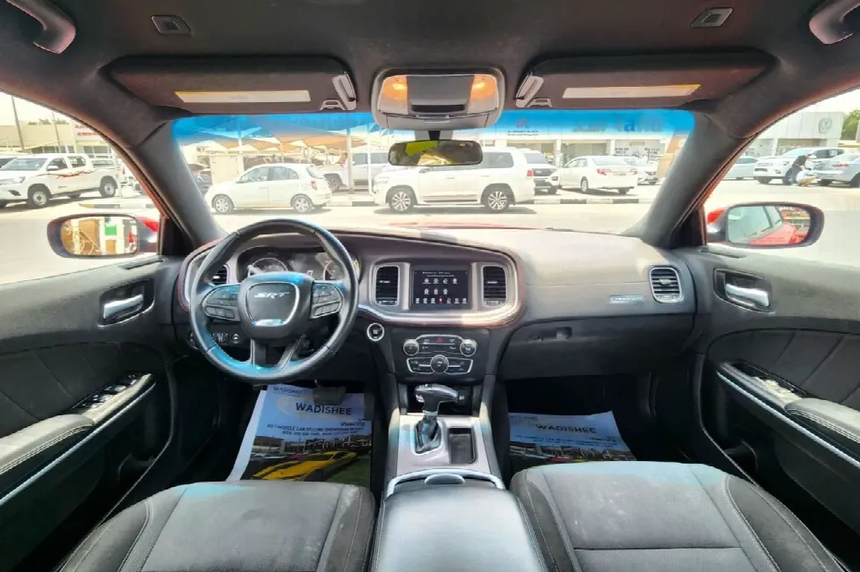 Dodge Charger 2022 — photo 10