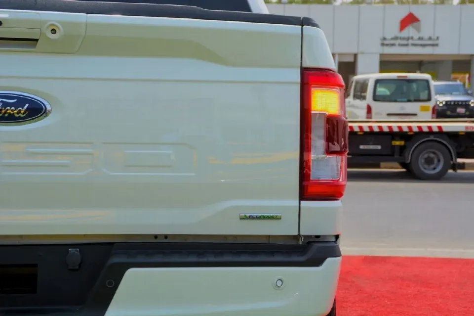 Ford F-150 2023 — photo 13
