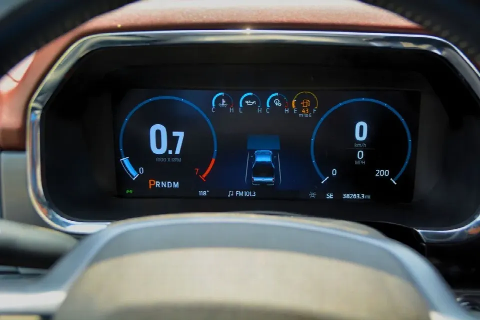 Ford F-150 2023 — photo 18