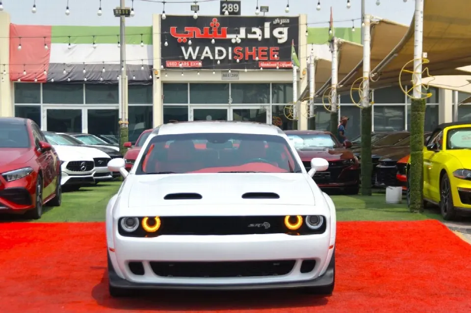 Dodge Challenger 2022 — photo 2